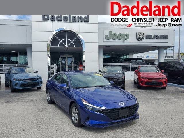 2023 Hyundai Elantra SE — Sedan — 53,116 mi — Miami, FL