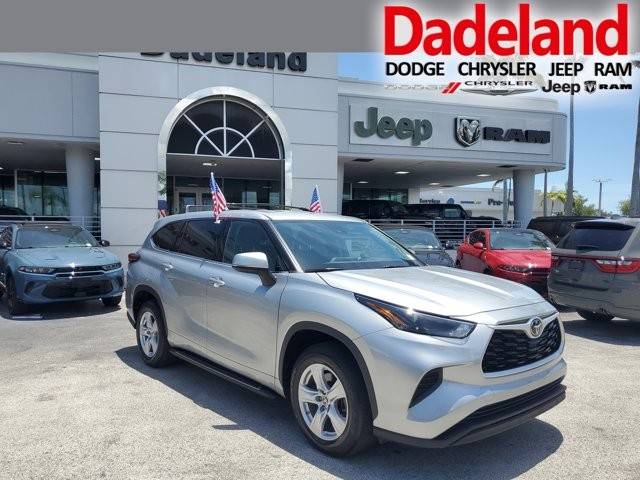 2022 Toyota Highlander L — SUV — 34,944 mi — Miami, FL