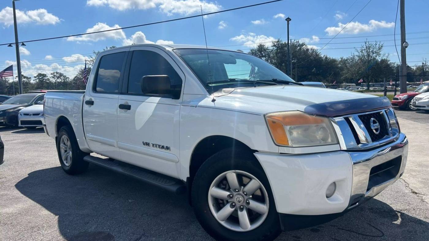 2013 Nissan Titan SV — Pickup Truck — 150,841 mi — Orlando, FL
