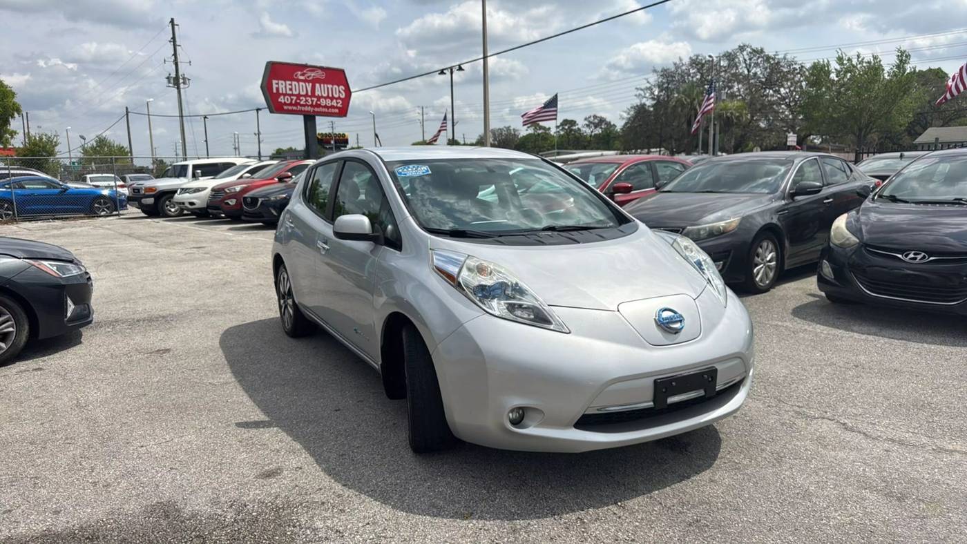 2013 Nissan LEAF SL — Hatchback — 68,262 mi — Orlando, FL