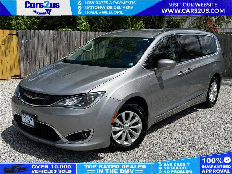 2017 Chrysler Pacifica Touring L — Minivan — 126,625 mi — Woodbridge, VA