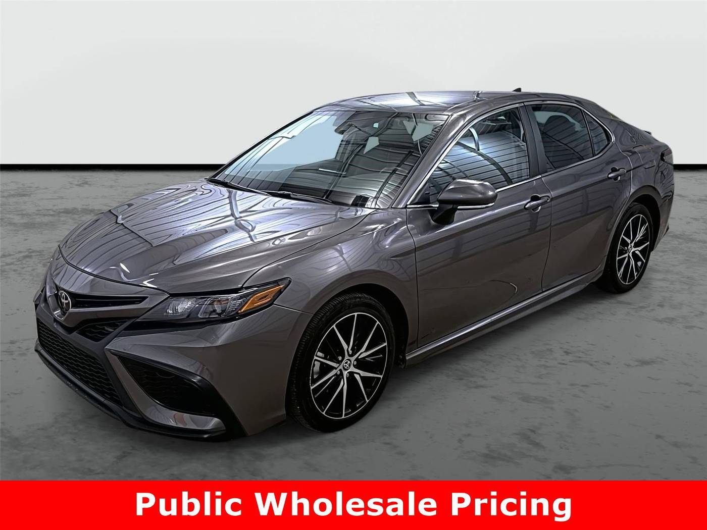 2024 Toyota Camry SE — Sedan — 45,746 mi — Phoenix, AZ