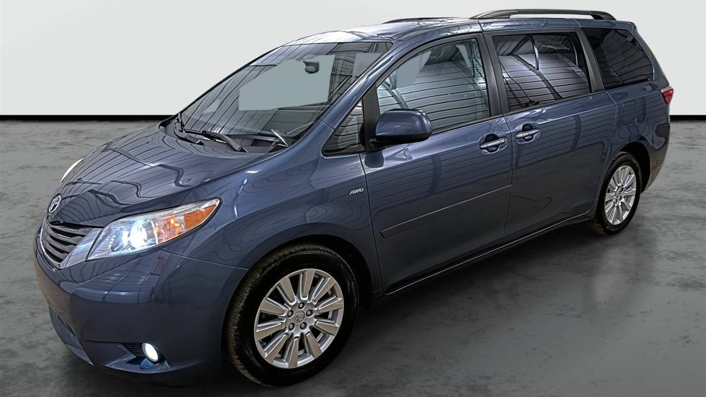 2017 Toyota Sienna XLE — Minivan — 108,358 mi — Phoenix, AZ