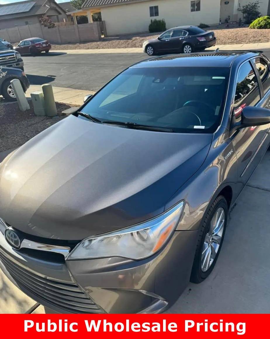 2017 Toyota Camry Hybrid XLE — Sedan — 107,513 mi — Phoenix, AZ