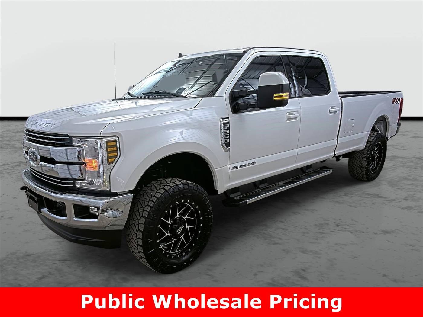 2019 Ford Super Duty F-350 Lariat — Pickup Truck — 104,056 mi — Phoenix, AZ