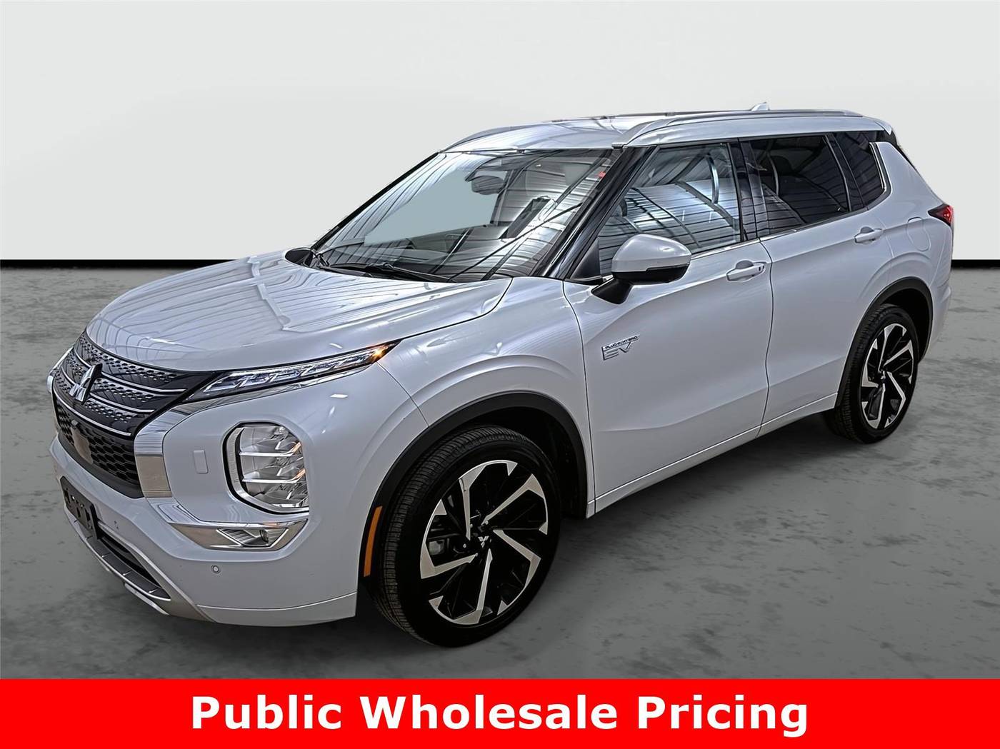 2023 Mitsubishi Outlander Plug-In Hybrid SEL — SUV — 50,147 mi — Phoenix, AZ