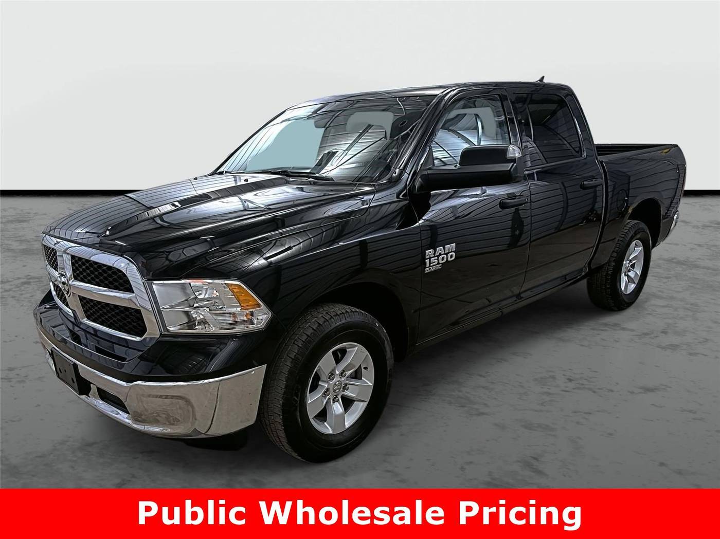 2022 Ram 1500 Classic SLT — Pickup Truck — 21,752 mi — Phoenix, AZ