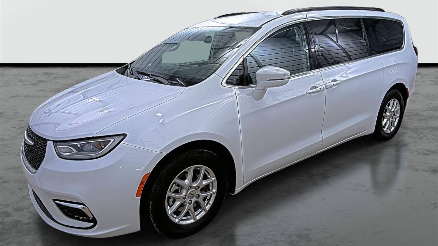 2022 Chrysler Pacifica Touring L — Minivan — 94,567 mi — Phoenix, AZ