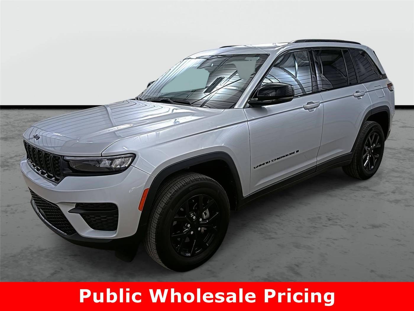 2024 Jeep Grand Cherokee Altitude — SUV — 44,965 mi — Phoenix, AZ