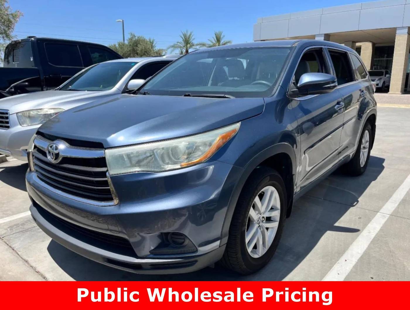 2016 Toyota Highlander LE V6 — SUV — 103,318 mi — Phoenix, AZ