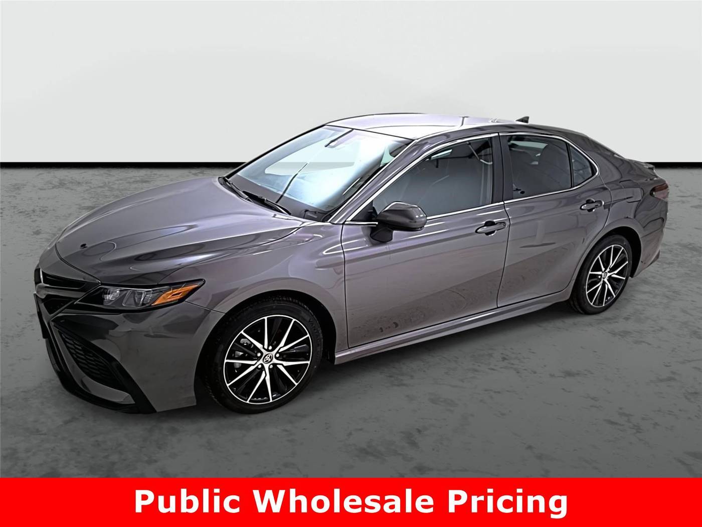 2024 Toyota Camry SE — Sedan — 40,629 mi — Phoenix, AZ