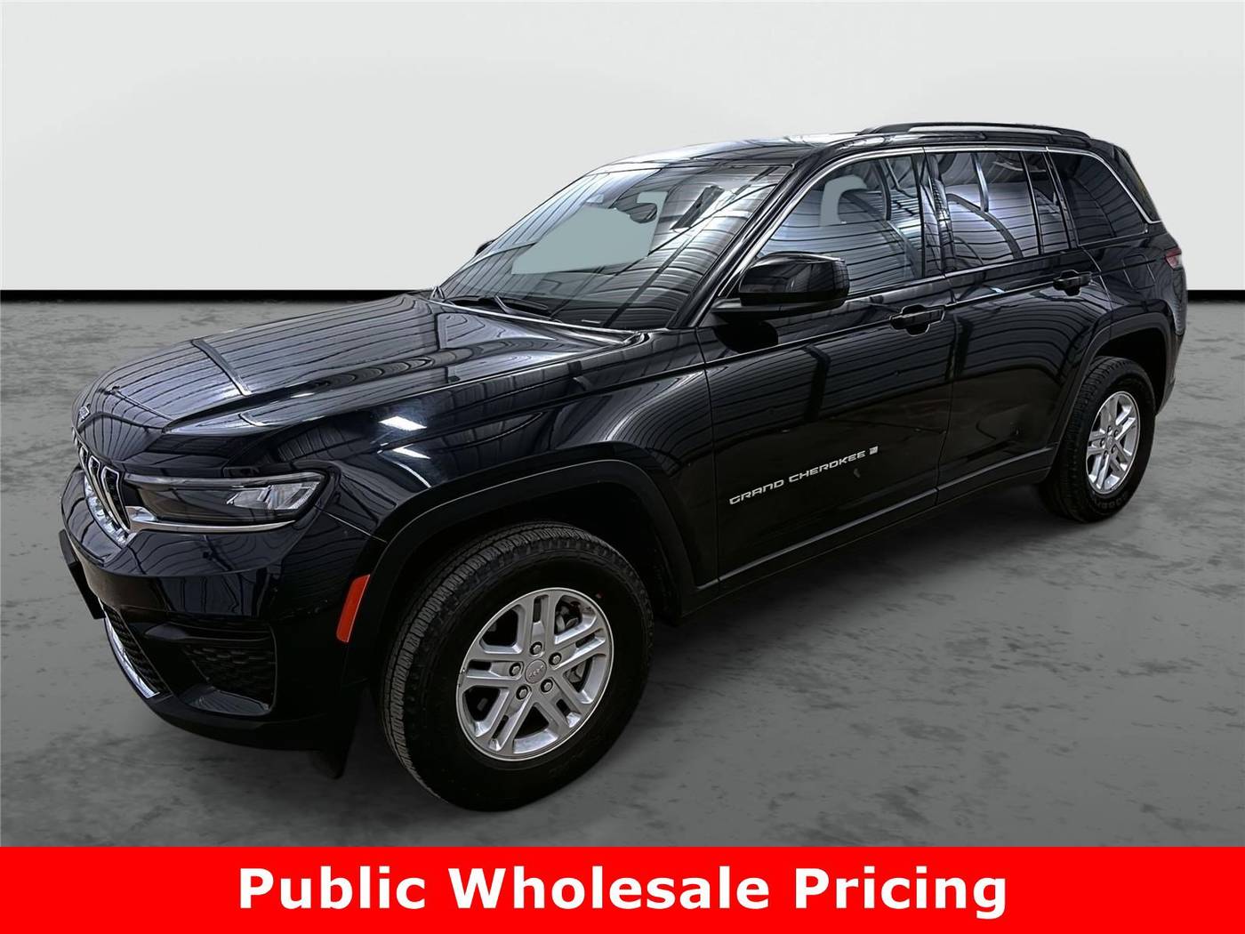 2023 Jeep Grand Cherokee Laredo — SUV — 57,097 mi — Phoenix, AZ