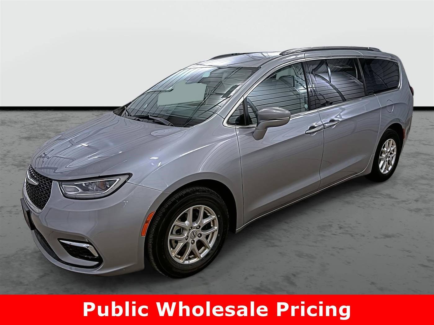 2021 Chrysler Pacifica Touring L — Minivan — 40,634 mi — Phoenix, AZ