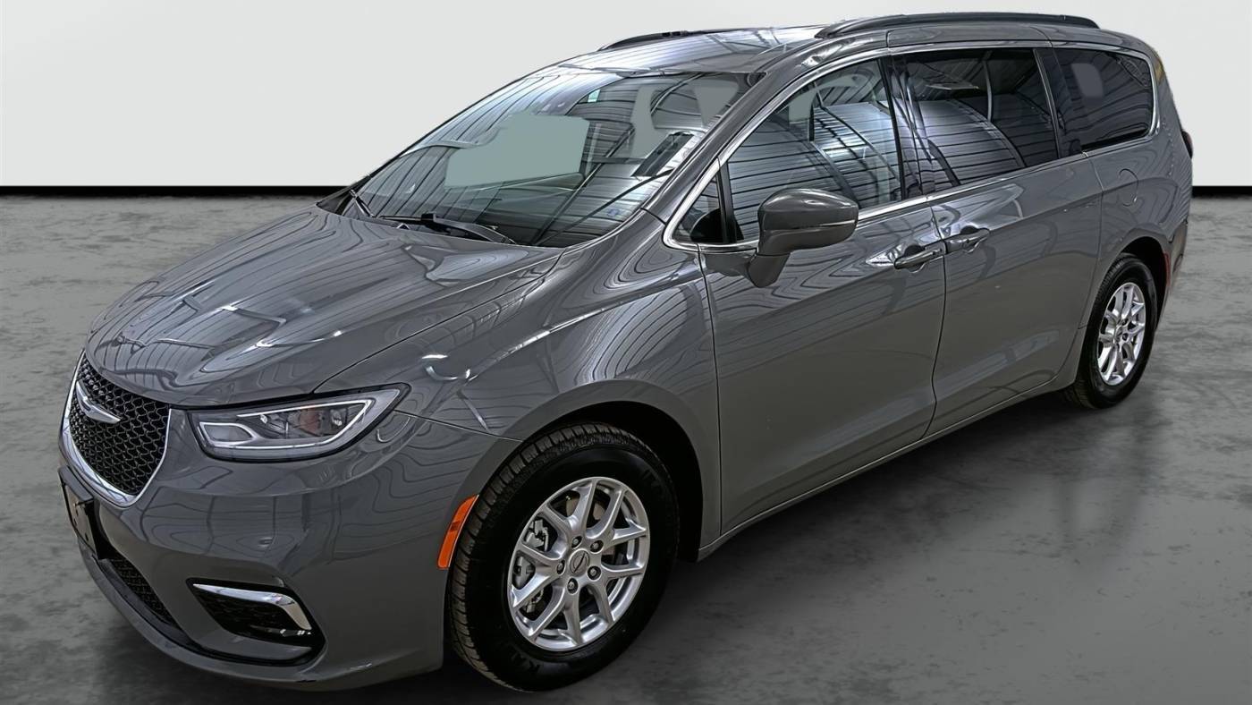 2022 Chrysler Pacifica Touring L — Minivan — 76,937 mi — Phoenix, AZ