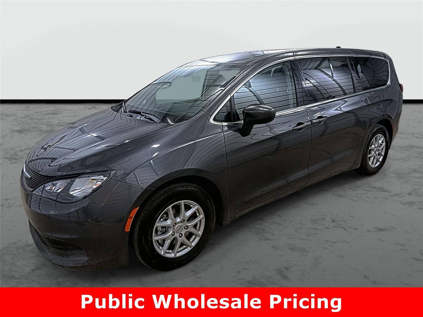 2022 Chrysler Voyager LX — Minivan — 69,957 mi — Phoenix, AZ
