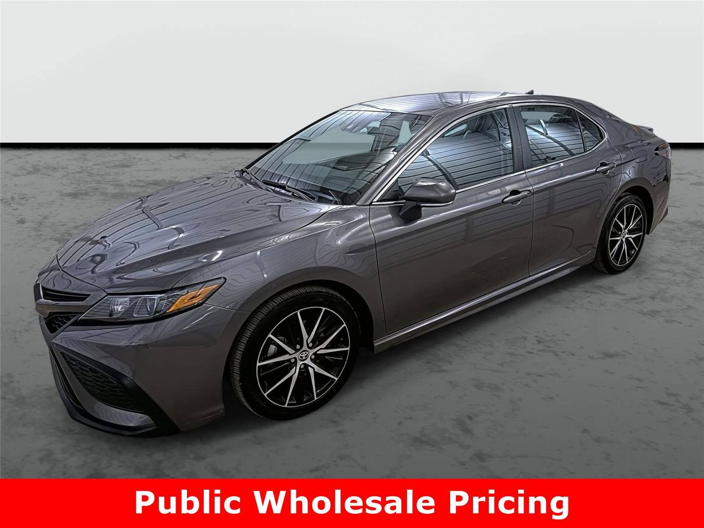 2023 Toyota Camry SE — Sedan — 32,445 mi — Phoenix, AZ