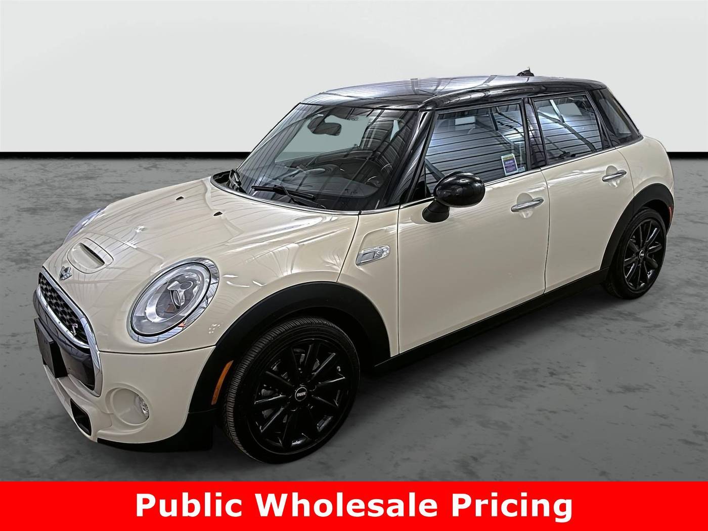 2015 MINI Hardtop Cooper S — Hatchback — 69,735 mi — Phoenix, AZ