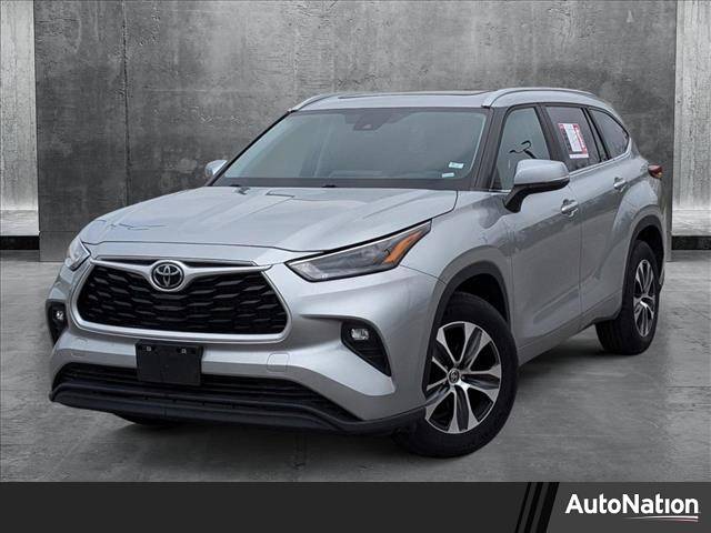 2023 Toyota Highlander XLE — SUV — 43,550 mi — St. Peters, MO