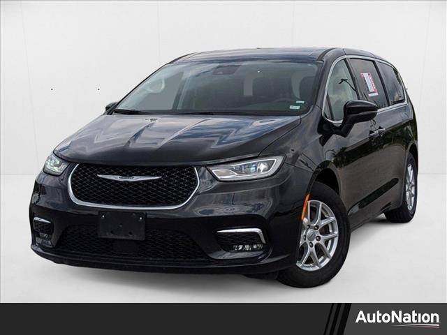 2023 Chrysler Pacifica Touring L — Minivan — 63,764 mi — St. Peters, MO