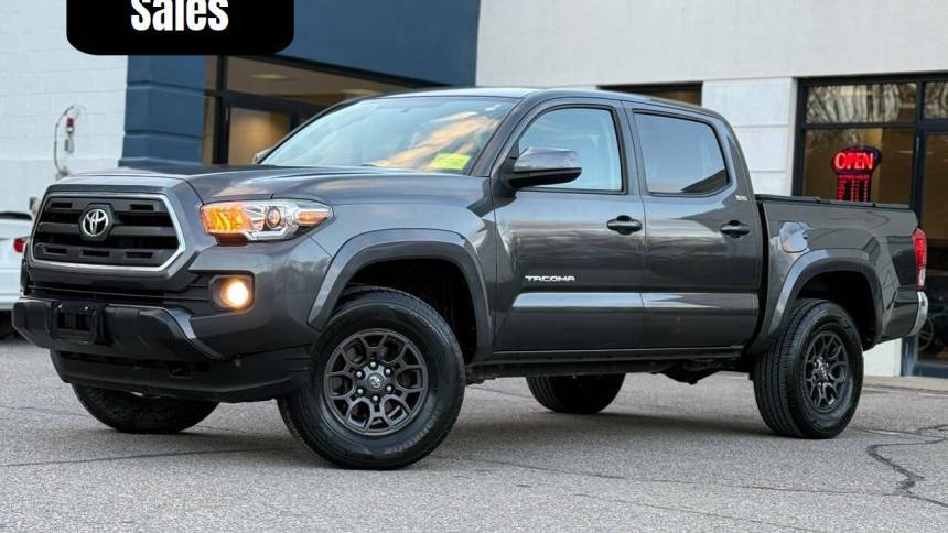 2017 Toyota Tacoma SR5 — Pickup Truck — 93,833 mi — West Bridgewater, MA