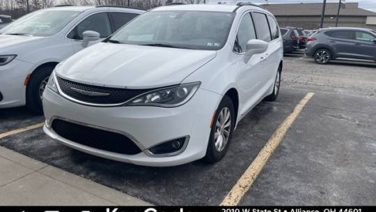 2017 Chrysler Pacifica Touring L — Minivan — 133,385 mi — Alliance, OH