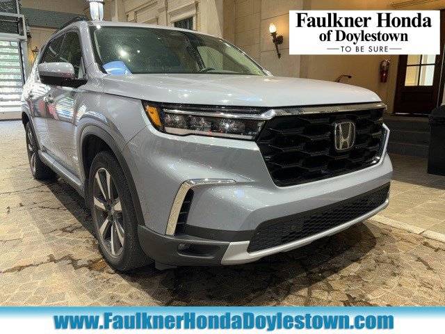 2023 Honda Pilot Touring — SUV — 33,788 mi — Doylestown, PA