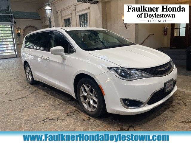 2018 Chrysler Pacifica Touring Plus — Minivan — 102,754 mi — Doylestown, PA