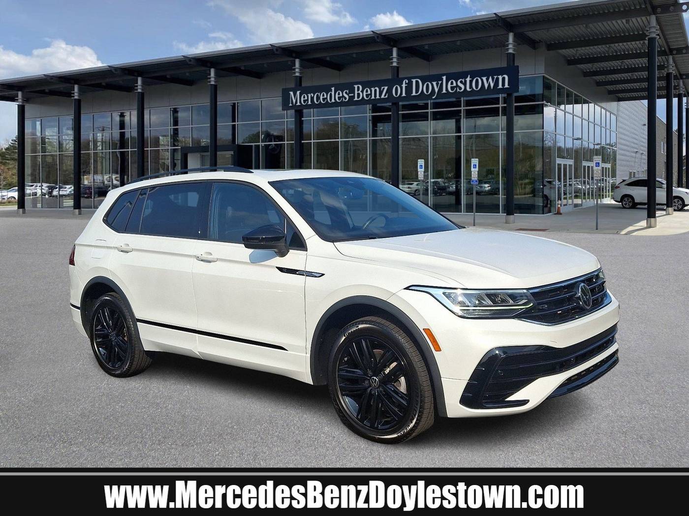 2022 Volkswagen Tiguan SE R-Line Black — SUV — 31,175 mi — Doylestown, PA
