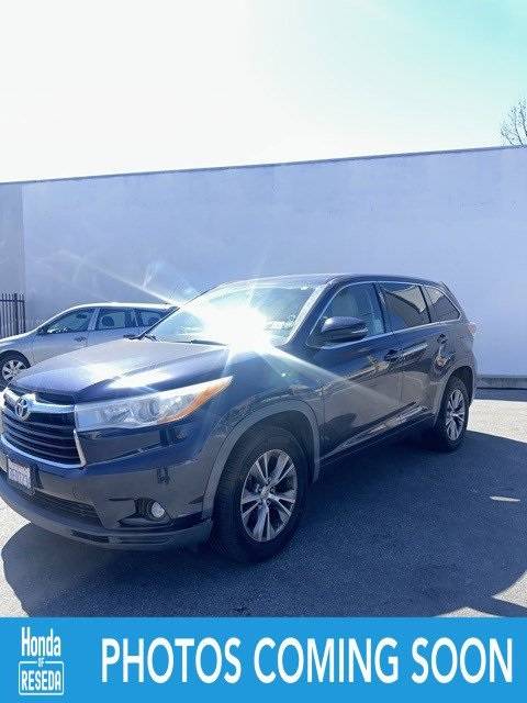 2014 Toyota Highlander LE Plus — SUV — 123,491 mi — Reseda, CA