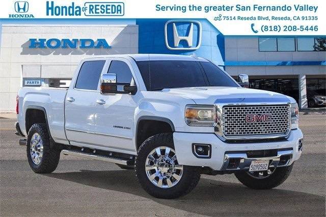 2015 GMC Sierra 2500HD Denali — Pickup Truck — 119,574 mi — Reseda, CA