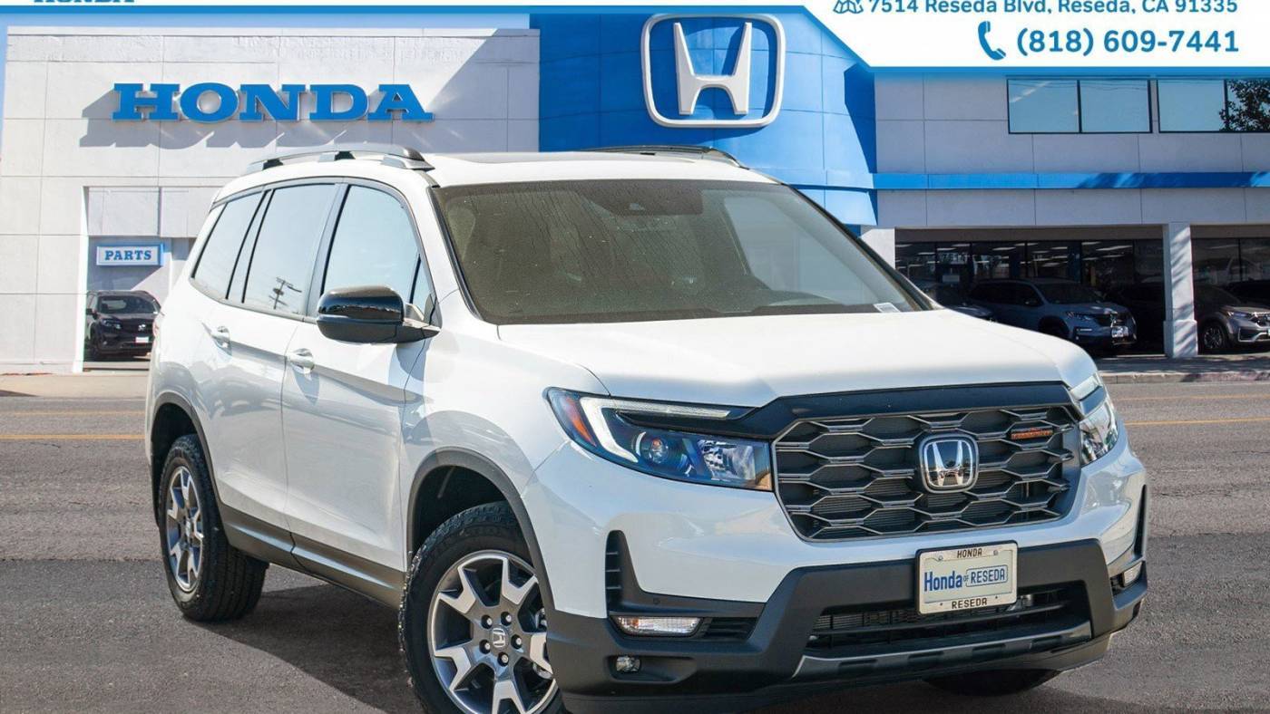 2023 Honda Passport TrailSport — SUV — 9,892 mi — Reseda, CA