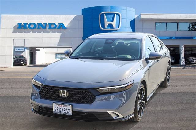 2025 Honda Accord Hybrid Touring — Sedan — 5,748 mi — Reseda, CA