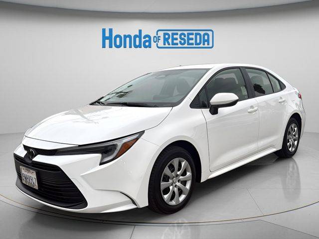 2026 Toyota Corolla Hybrid LE — Sedan — 18,656 mi — Reseda, CA