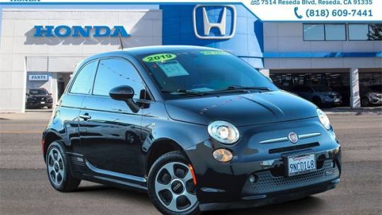 2019 FIAT 500e Base — Hatchback — 17,535 mi — Reseda, CA