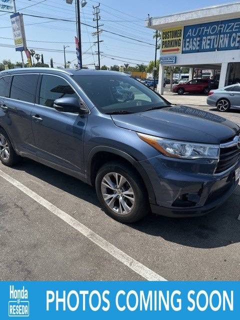 2015 Toyota Highlander XLE — SUV — 88,168 mi — Reseda, CA