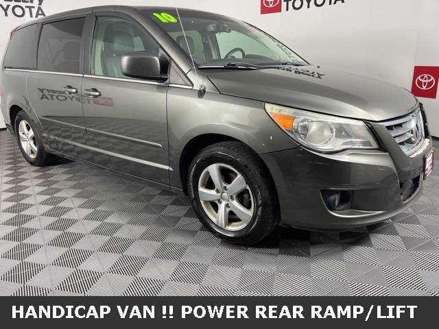 2010 Volkswagen Routan SE — Minivan — 179,732 mi — Cedar Falls, IA