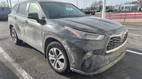 2024 Toyota Highlander XLE — SUV — 24,836 mi — Cedar Falls, IA