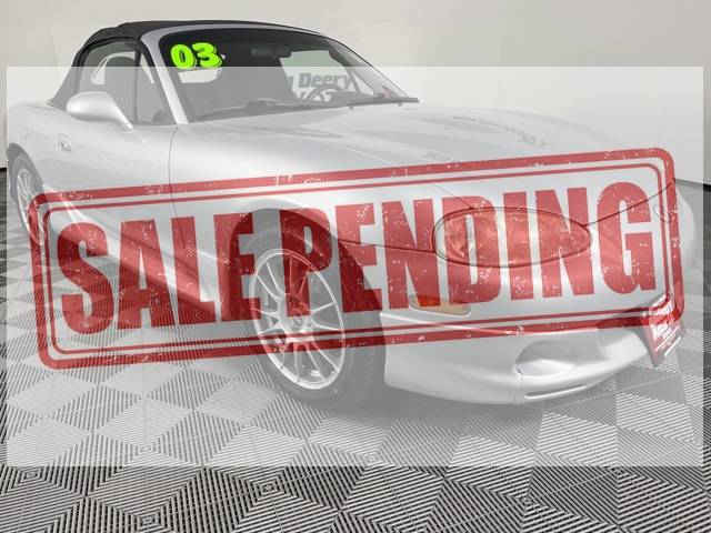 2003 Mazda MX-5 Miata Cloth — Convertible — 76,088 mi — Cedar Falls, IA