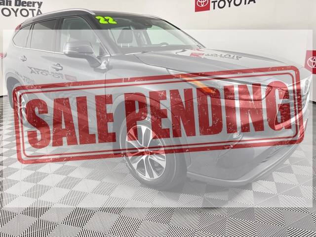 2022 Toyota Highlander XLE — SUV — 45,385 mi — Cedar Falls, IA