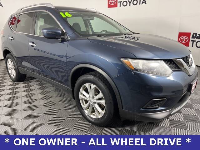 2016 Nissan Rogue SV — SUV — 156,559 mi — Cedar Falls, IA