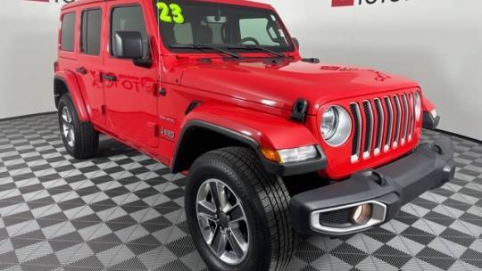 2023 Jeep Wrangler Sahara — SUV — 33,355 mi — Cedar Falls, IA