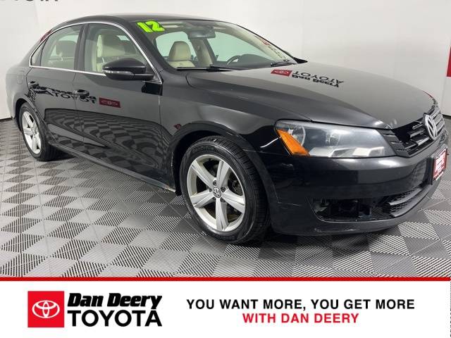 2012 Volkswagen Passat SE — Sedan — 189,070 mi — Cedar Falls, IA