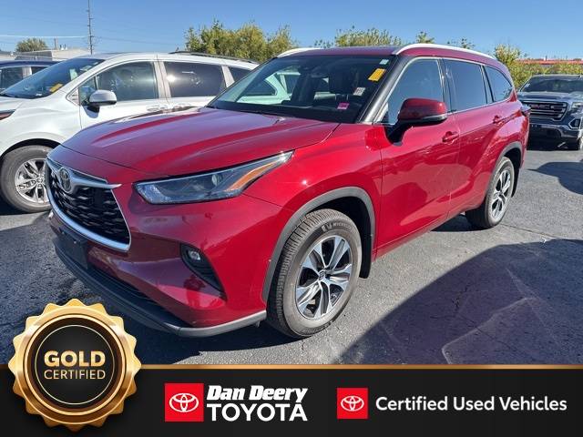 2022 Toyota Highlander XLE — SUV — 44,482 mi — Cedar Falls, IA