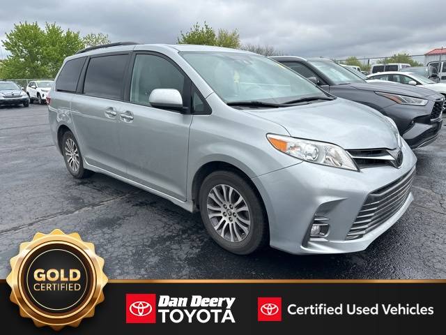 2020 Toyota Sienna XLE — Minivan — 81,140 mi — Cedar Falls, IA