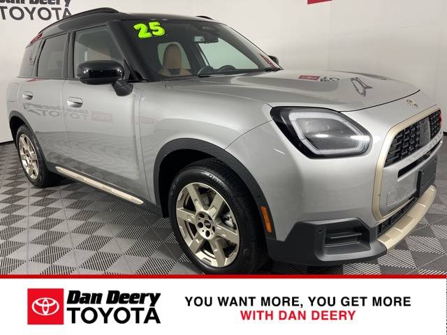 2025 MINI Countryman S — SUV — 7,779 mi — Cedar Falls, IA