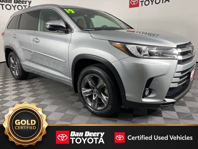 2019 Toyota Highlander Limited Platinum — SUV — 61,459 mi — Cedar Falls, IA