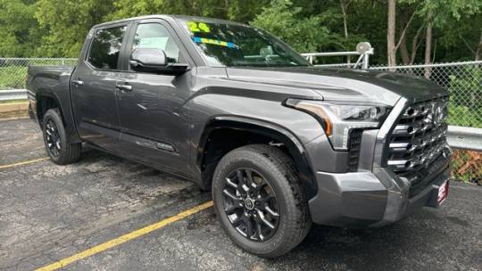 2024 Toyota Tundra Platinum — Pickup Truck — 27,920 mi — Cedar Falls, IA