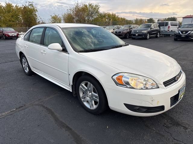 2009 Chevrolet Impala LT — Sedan — 104,724 mi — Cedar Falls, IA