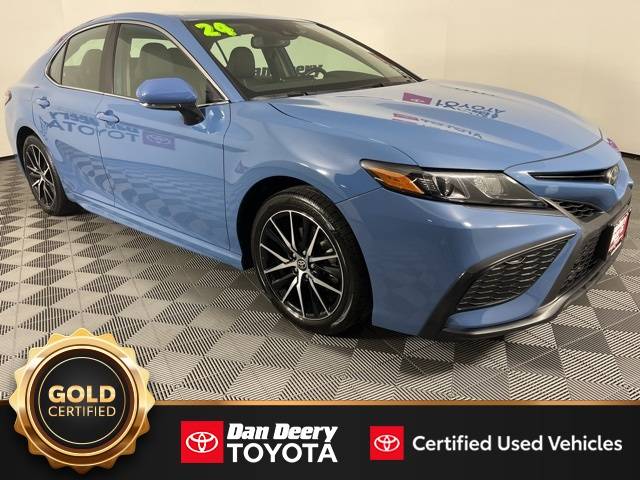 2024 Toyota Camry SE — Sedan — 24,152 mi — Cedar Falls, IA