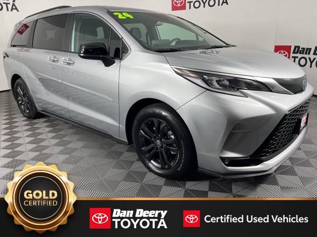 2024 Toyota Sienna XSE — Minivan — 40,704 mi — Cedar Falls, IA
